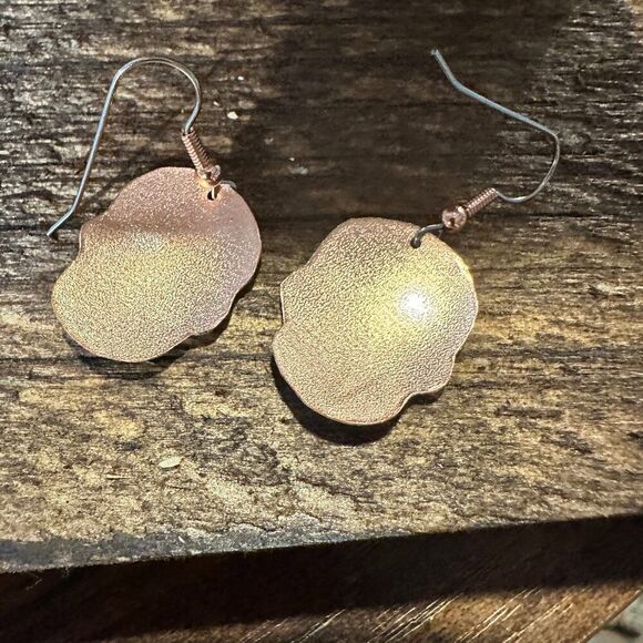 Handmade Boho Copper Earrings, Day of The Dead‎ Rose Wire Earrings, Gift Box - Picture 8 of 10